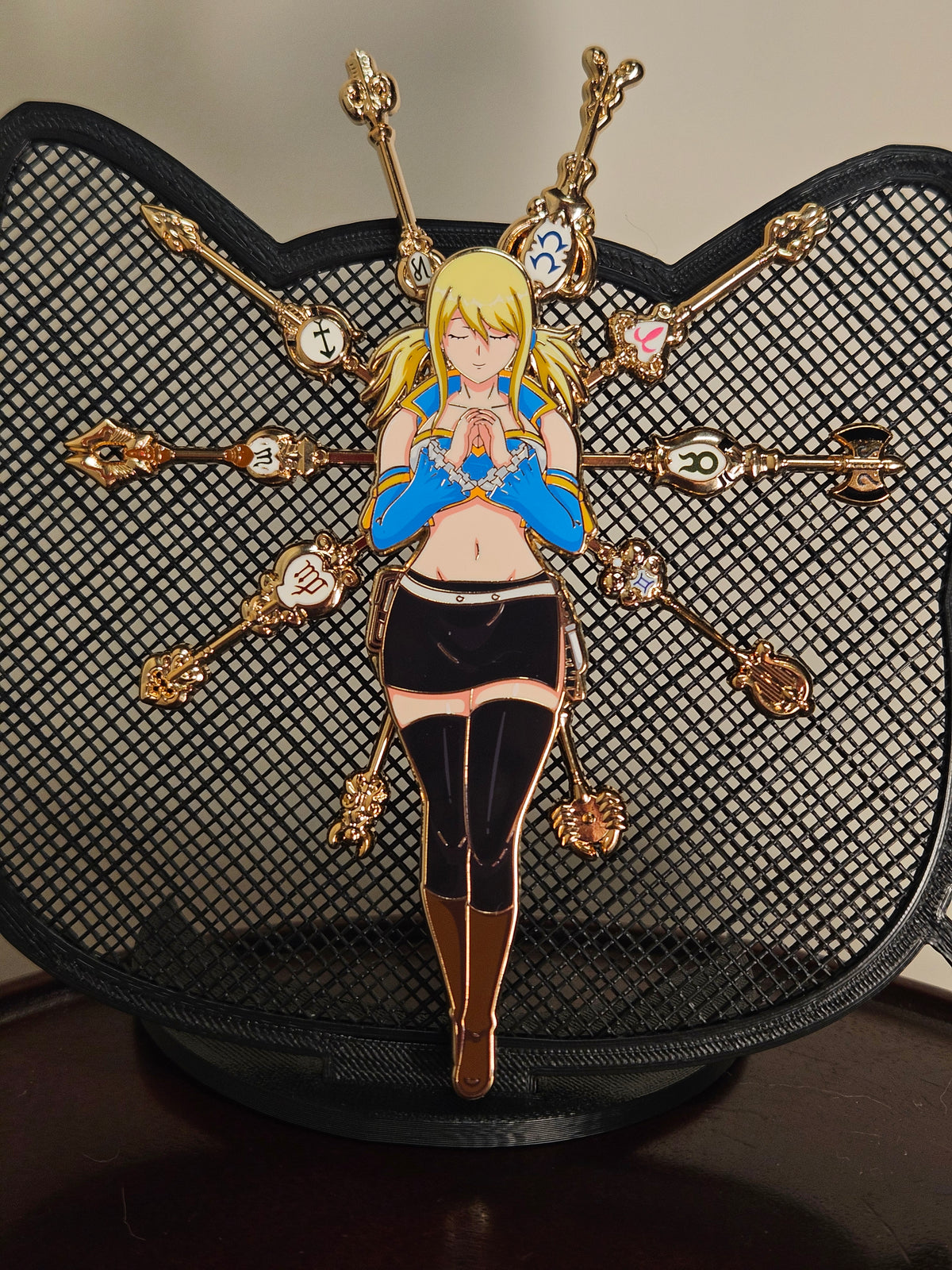 Lucy spinning keys enamel pin