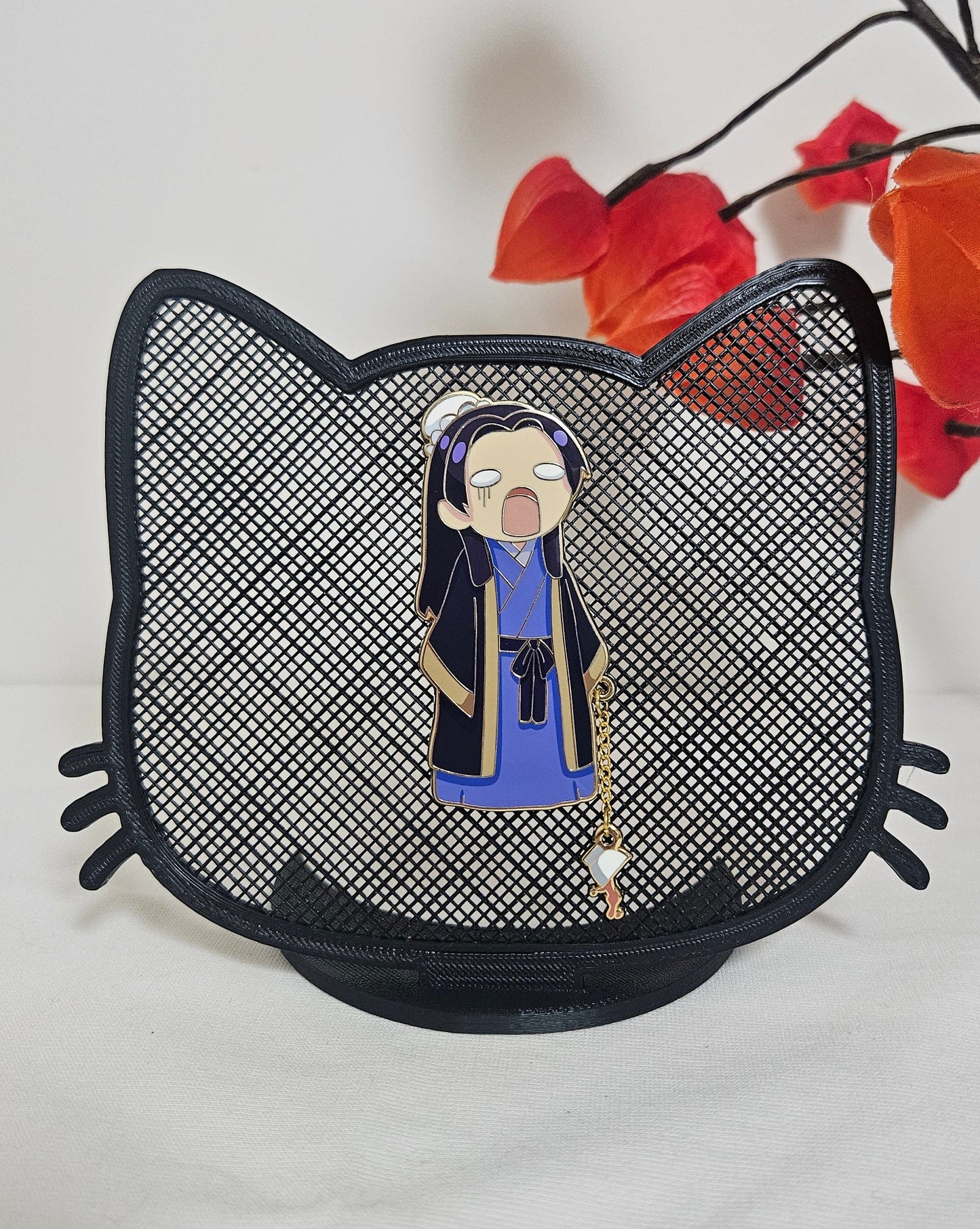 Jinshi chain cup enamel pin