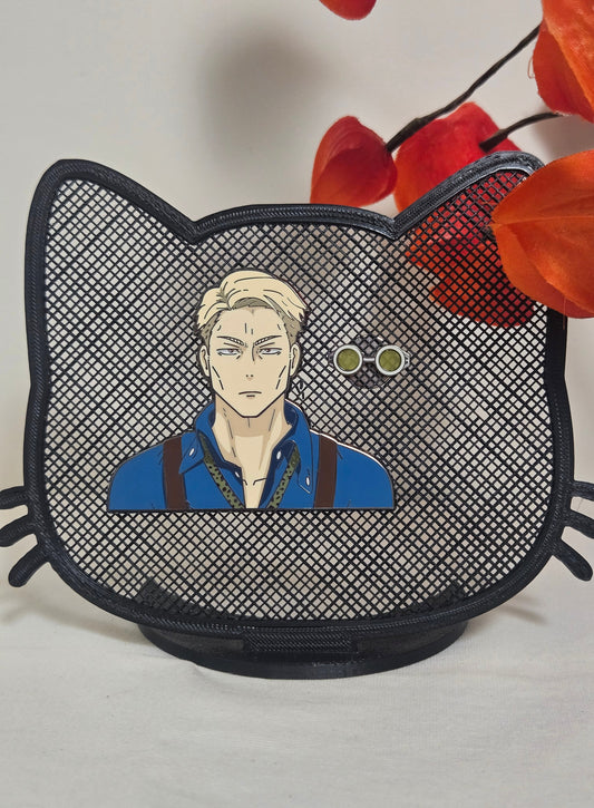 Nanami magnetic enamel pin with removable glasses