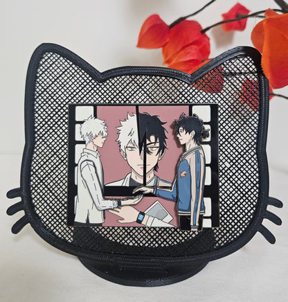 Xiaoguang moving high five enamel pin